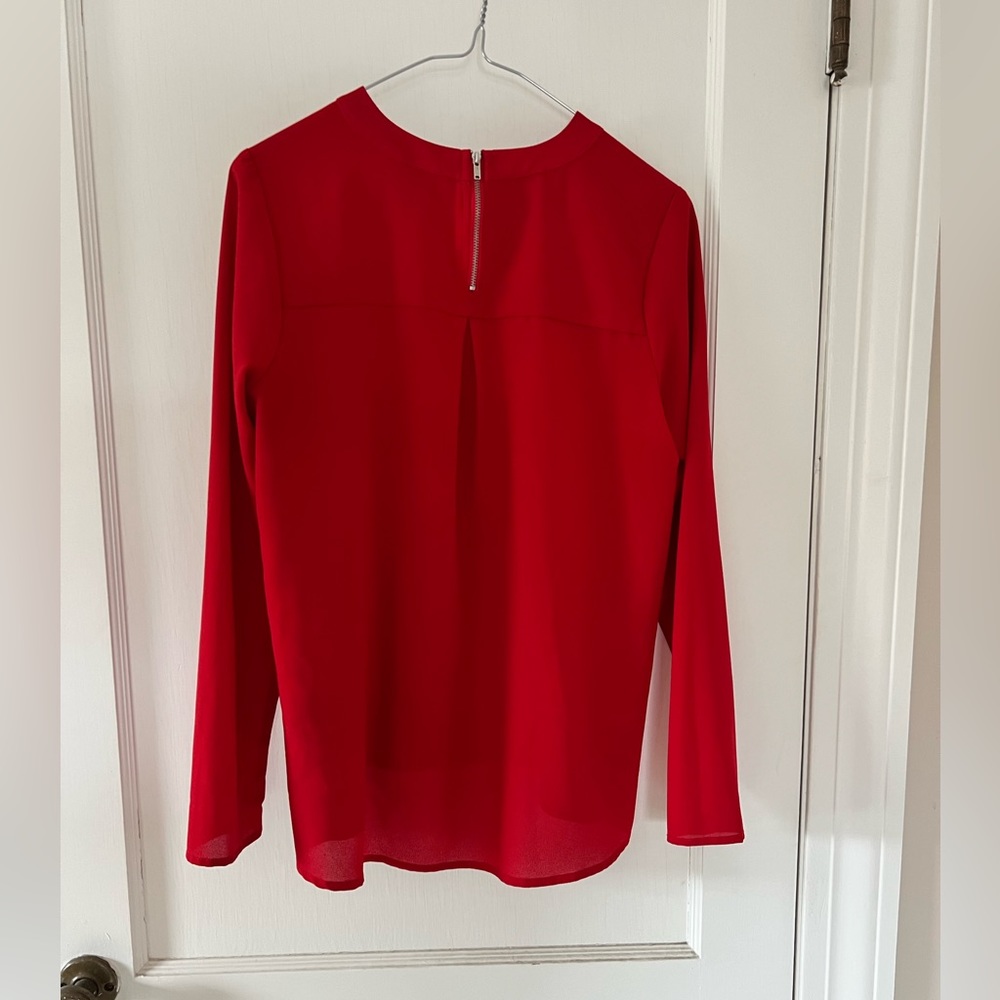 Red chiffon blouse - Picture 2 of 2